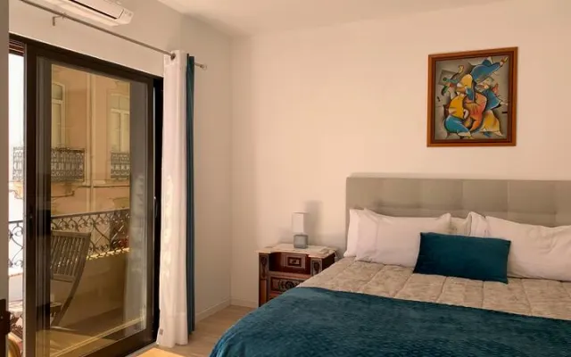 Beautiful renovated apartment in the historic city center