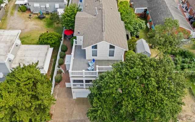¡Casa en North End de Virginia Beach con vistas al mar, mesa de ping...