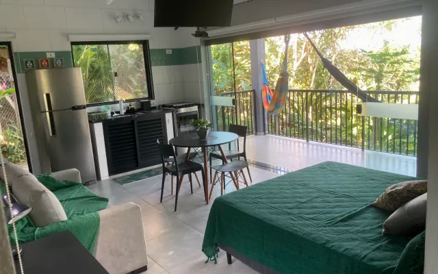 Linda vista para mata atlântica e mar - Estúdio verde