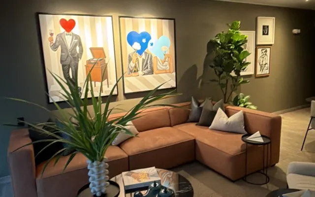 Stylish apartment near the sea