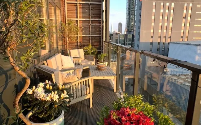 Penthouse apartment in zone 1