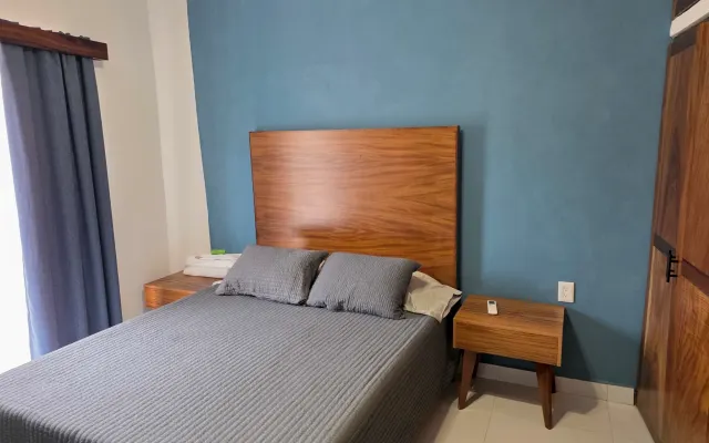 Pride-Ready Room in Zona Romántica with Rooftop Views