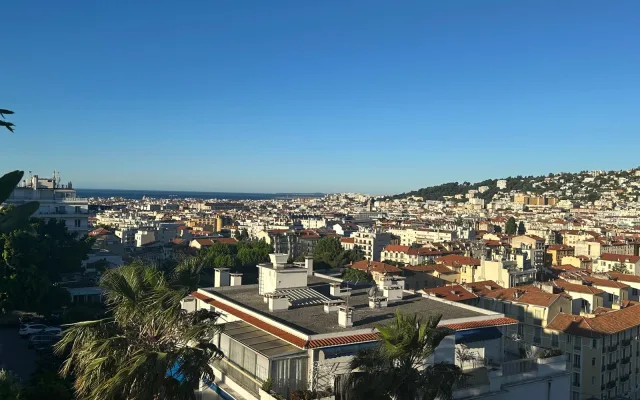 Magnificent apartment with panoramic view at Libération