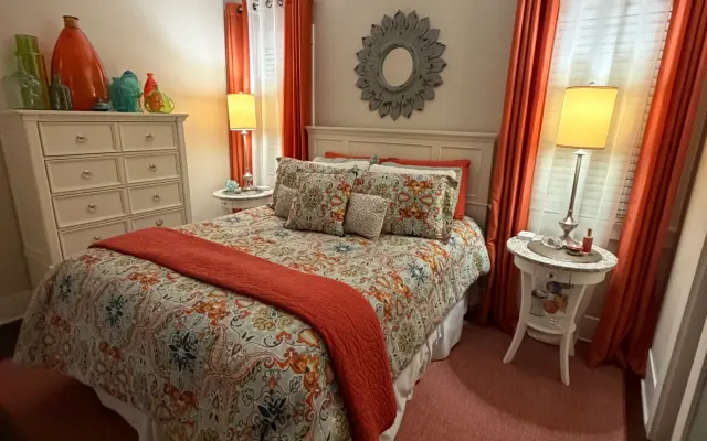Chambre d'amis n° 2 d'une maison de style « Craftsman » à Los Angeles