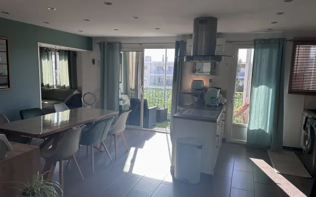 Beautiful, quiet apartment near La Seyne beaches