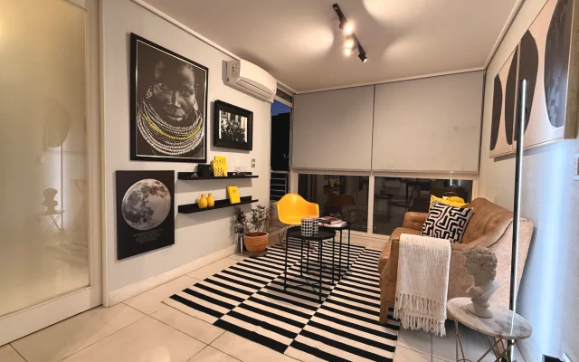 Beautiful apartment in the
Heart of Las Condes.