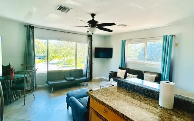 Privado Amplio Apt Prime Spot en Wilton Manors cerca de la playa