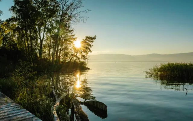 A serene apartment in a chalet on the shores of Lake Neuchâtel!