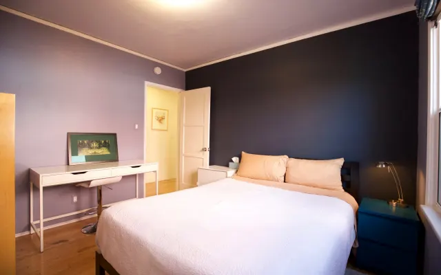 Belle chambre Queen dans le centre parfait de Mid-LA