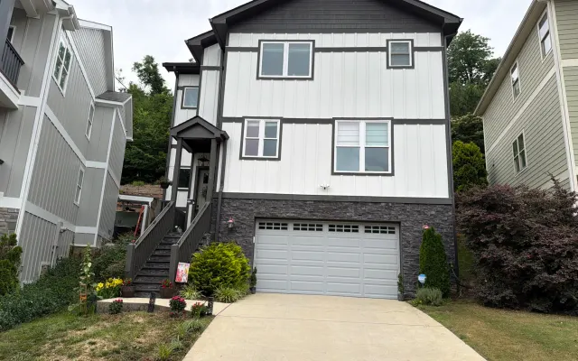 1 quarto em uma bela casa de 3 quartos no coração de Chattanooga