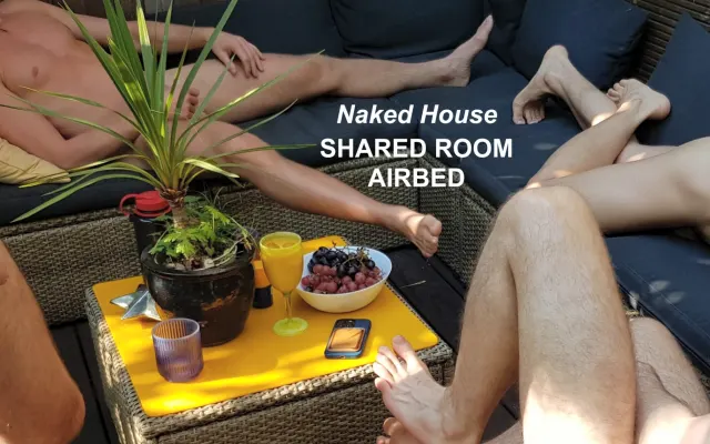 Naked House London - Cama económica - Banheira de hidromassagem e jardim