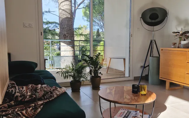 Appartamento con vista sulla foresta, quartiere di Aiguelongue