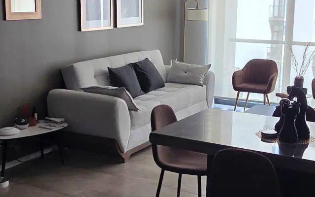 Private room in residential apartment complex