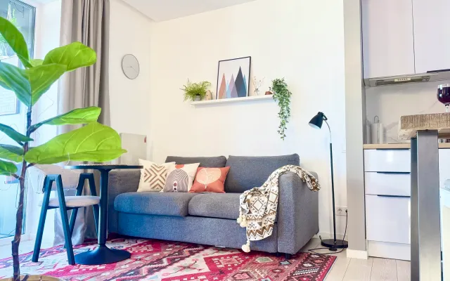 Elegant 1BR , 26th floor | Sea View • LGBTQ+ Friendly