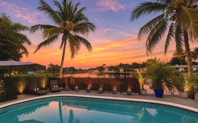 Wilton Manor Waterfront Oasis GROUP Villa 2&3 für 14 Personen