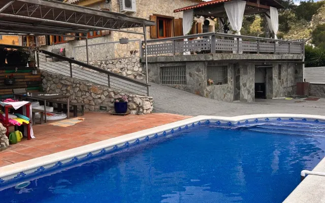 Relaxation and calm, I rent my pool half day - copy 01