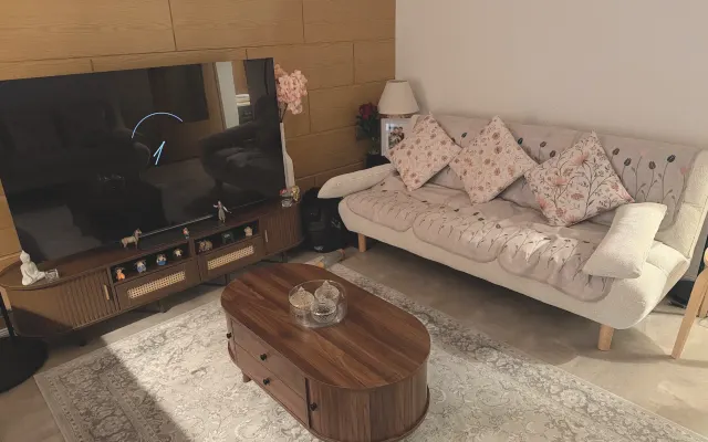 Gemütliche Unterkunft mit Schlafsofa in der Nähe des Tempelhofer...