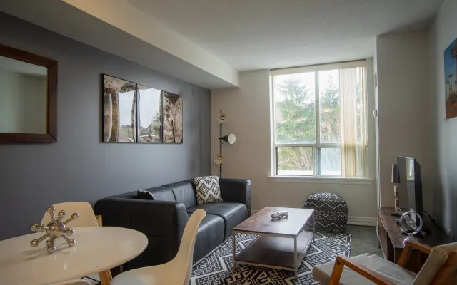 The Foresite 1BR in Markham | All Inclusive | Weekly stay