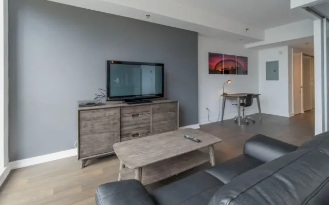 The Slater 1BR nel centro di Ottawa | Completamente arredato | Utenze...
