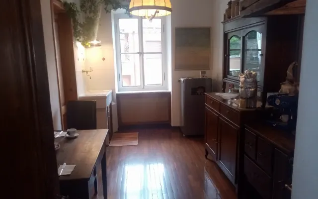 Stanza singola con bagno in comune