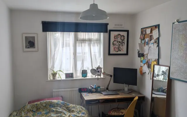 Gemütliches Schlafzimmer in unmittelbarer Nähe zum Stadtzentrum