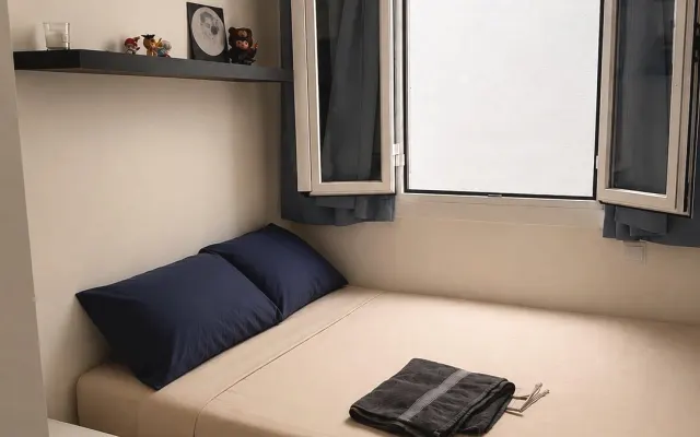 Camera condivisa con il padrone di casa | Malasaña