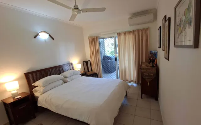 A room in a central Darwin apartment walking distance to city venues