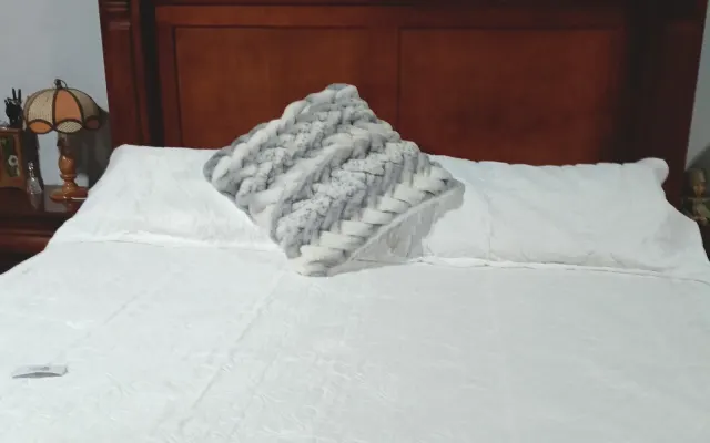 espaço partilhado com cama king size
