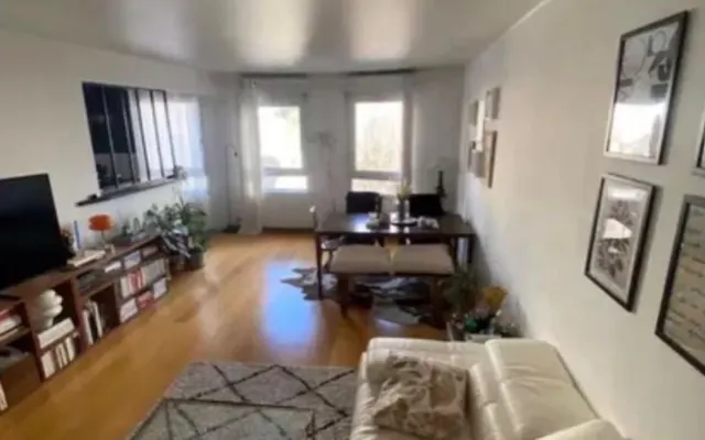 51-square-meter apartment with a single bedroom