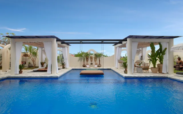 Private Gay Friendly 5BR Pool Villa • Perfect for Groups & Celebration