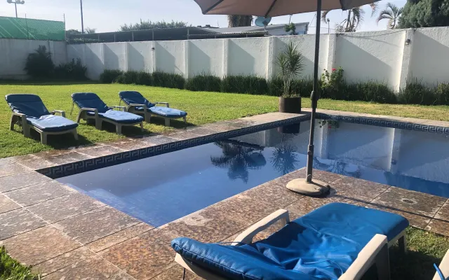 Coliving Remote-Work Private Room with King Suite & Pool