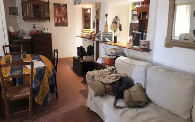 Camera privata con letto matrimoniale in appartamento nel centro...