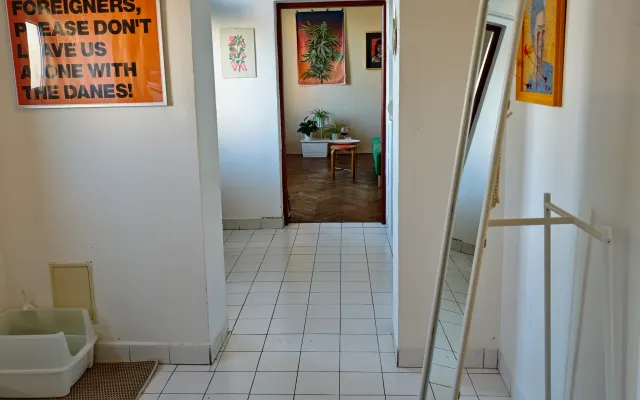 Un piso acogedor y sencillo cerca del centro de la ciudad