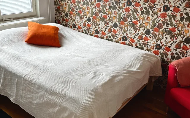 Habitación en apartamento moderno cerca de la Feria de Estocolmo C