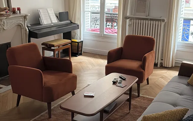 Wunderschöne Wohnung im 10. Arrondissement, in der Nähe des Canal...