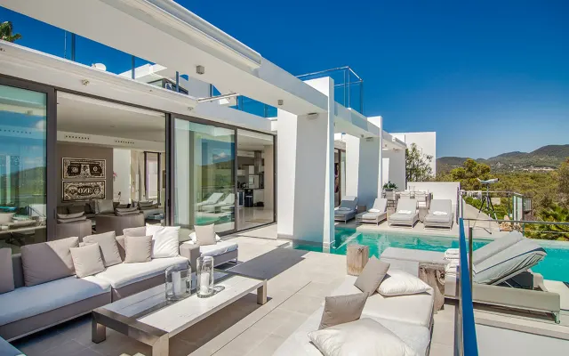 Villa on the coast of Ibiza