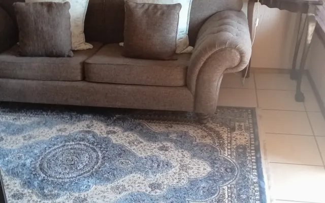 Um apartamento mobiliado em um condomínio seguro. A 15 minutos do...