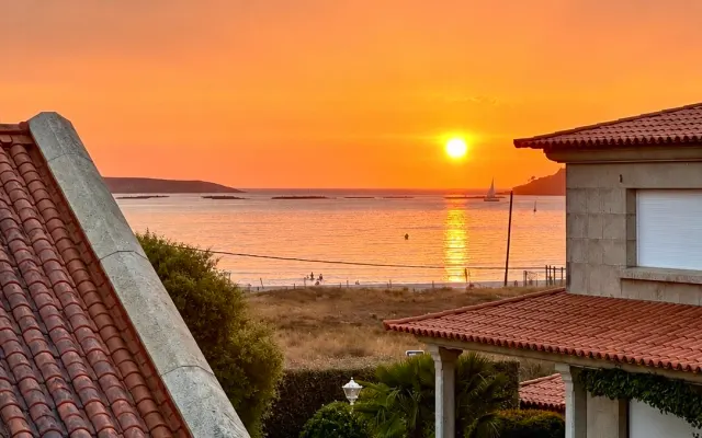Villa Estelas | Chalet con vistas en Playa América