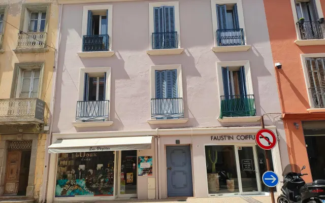 Omnia. Charmant appartement de 2 chambres avec climatisation dans le...