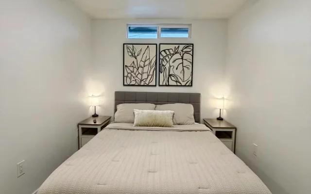 Modern Phoenix Casita with Private Entrance
