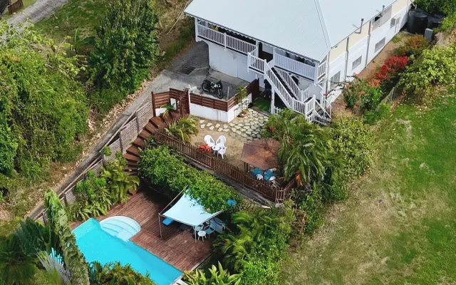 Villa with master suite & pool