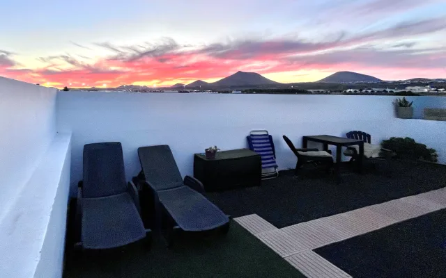 Chambre chaleureuse au bord de la mer, votre refuge à Lanzarote  - copier...