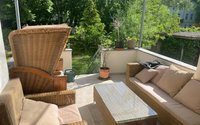 Je loue des chambres avec salle de bains privative, terrasse et jardin,