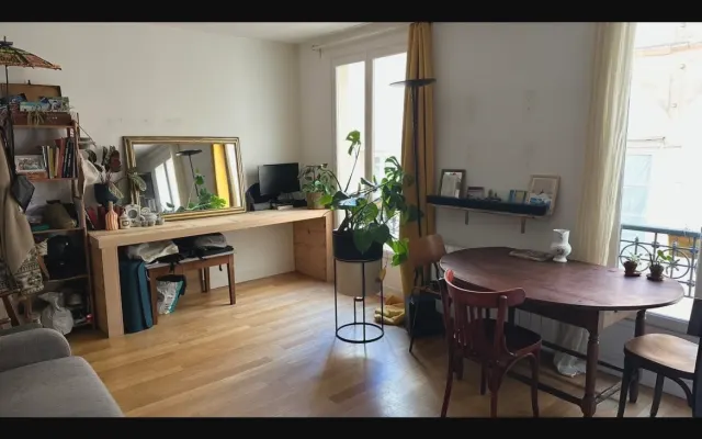 Bonito piso en el distrito 8. En pleno centro de París.