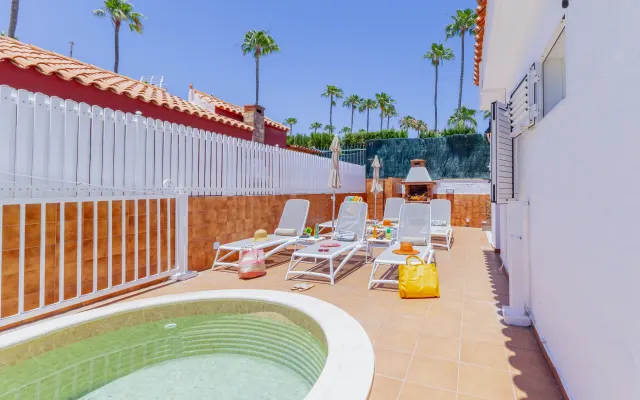 Casa Ferrera by VillaGranCanaria