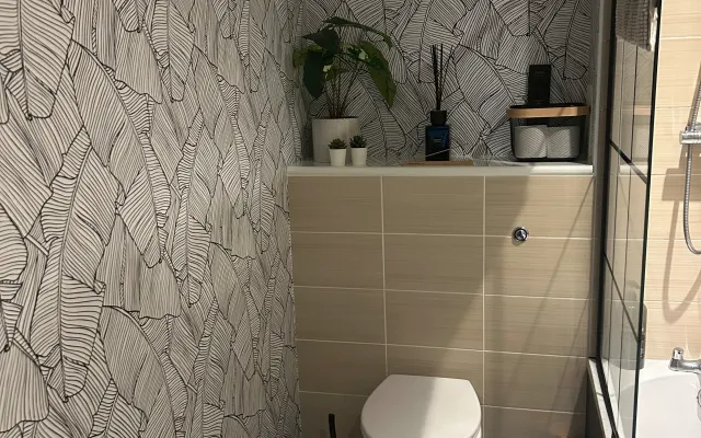 Beautiful apartment 15 minutes out of city centre close to beach