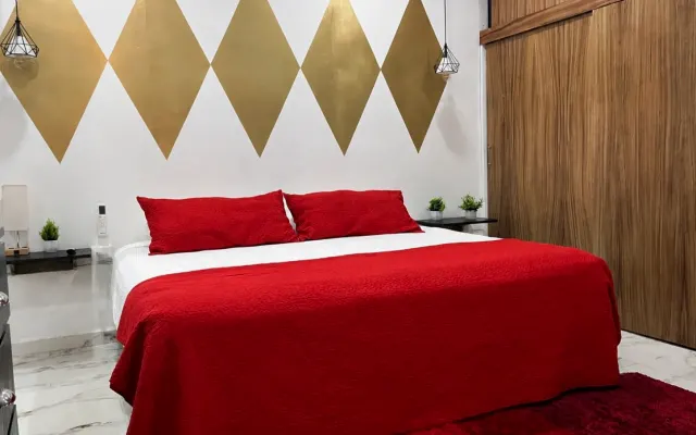La Puerta Blanca #5 - Grande 2br/1ba - a pasos de los bares