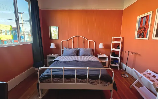 Helles Designerzimmer in Mission Victorian - Ruhig und zentral