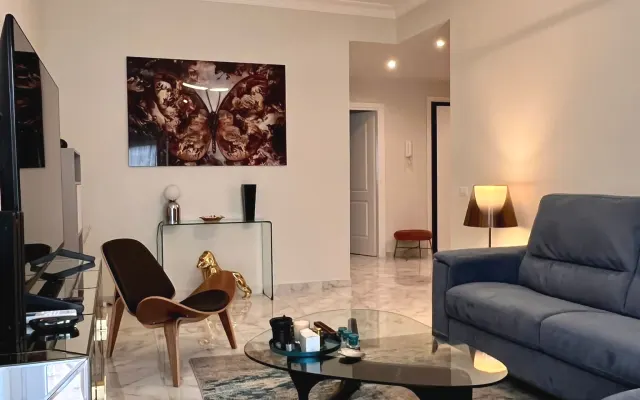Stylish room and bathroom near the subway