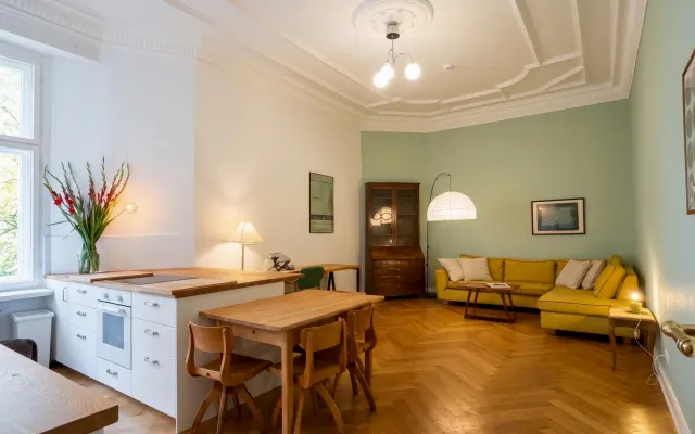 Encantador edificio antiguo en el animado barrio de Kreuzberg